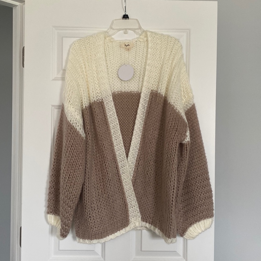 Key Mi Oversized Cardigan Sweater